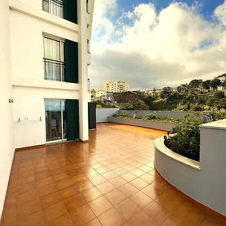 Klify Garajau * 卡尼索